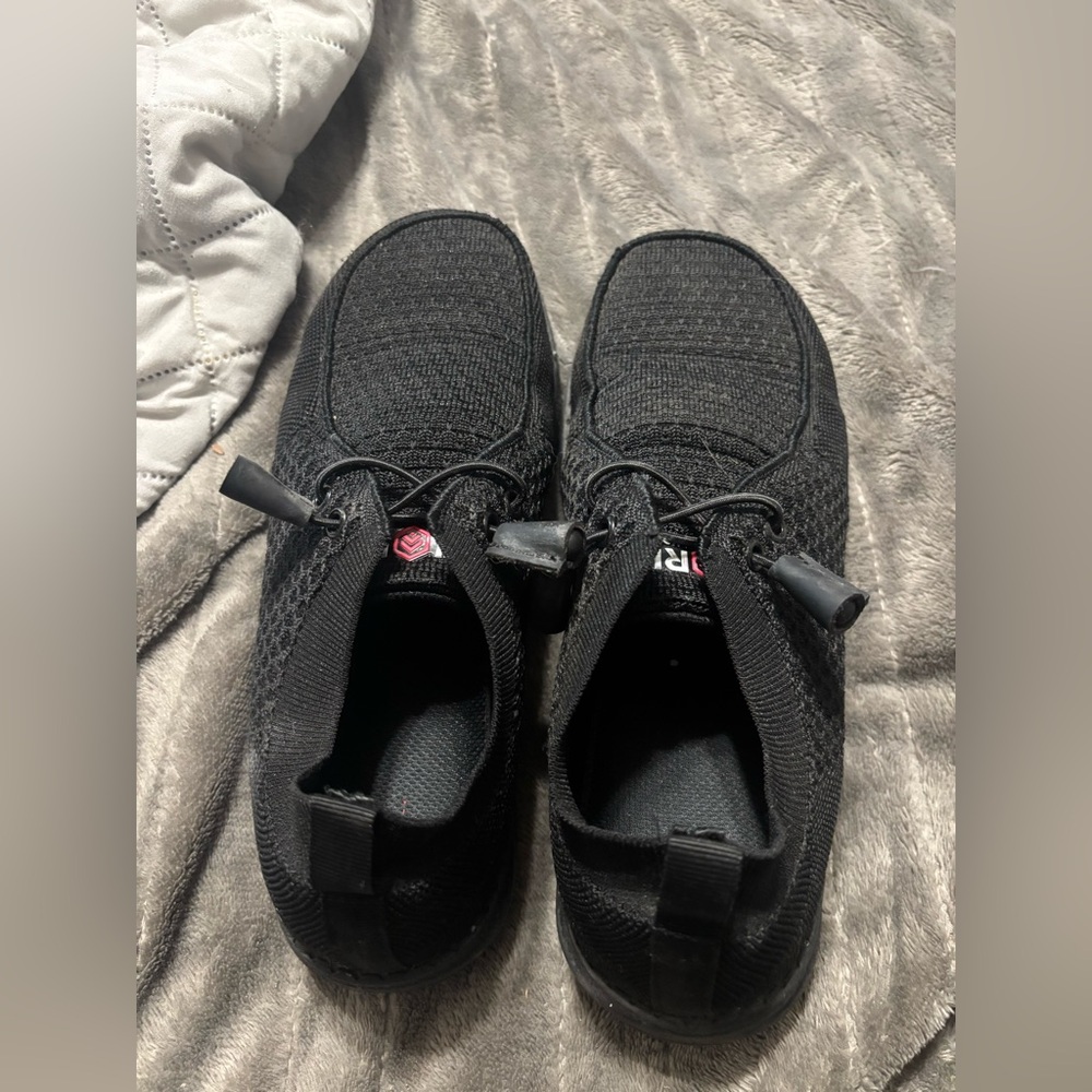 Women’s Steel Toed Slip On, Comfy Casual and Descrete